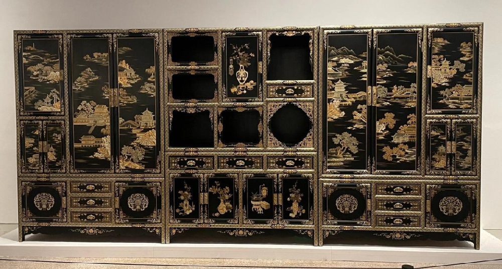 描金组合宫廷柜